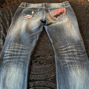 Adorable Vanilla Star jean in excellent condition!